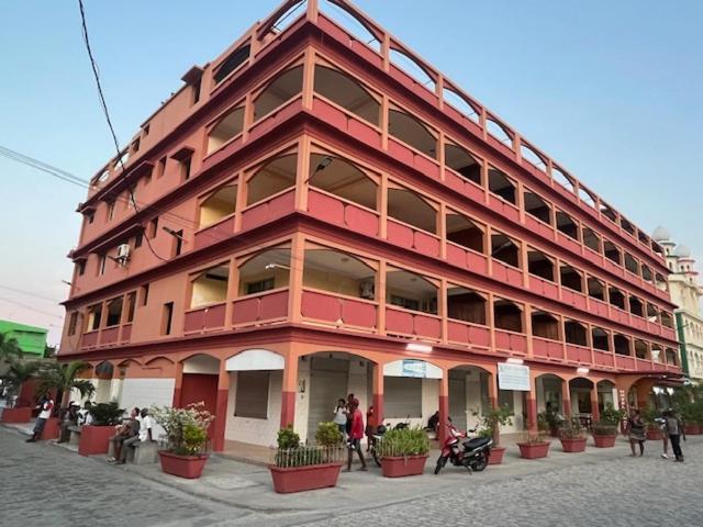 Hotel Menabe Morondava Exterior foto